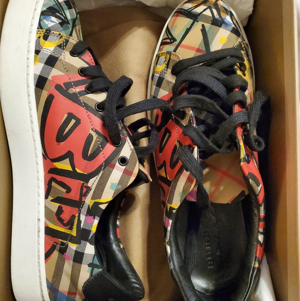 Burberry Westford Graffiti Sneakers
